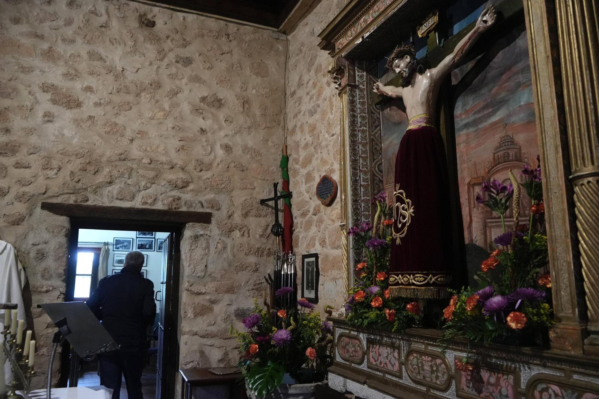 GALERÍA | El Cristo de Valderrey bendice los campos de Zamora