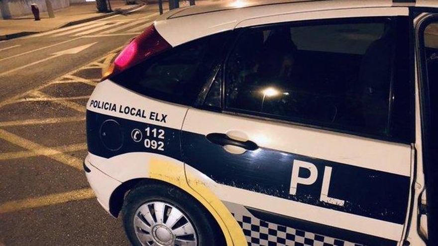 Un padre deja encerradas tres días a sus hijas menores en una oficina de Elche