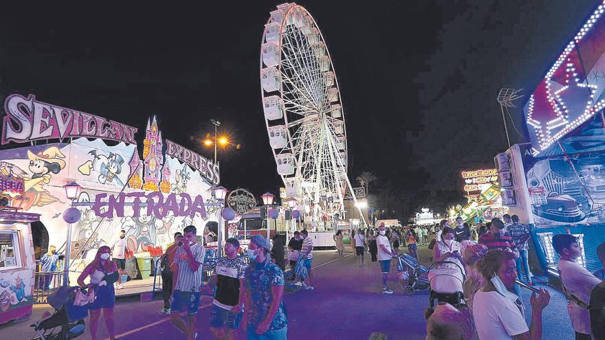 Quejas por la &quot;escasa&quot; oferta de transporte durante la Feria de Murcia