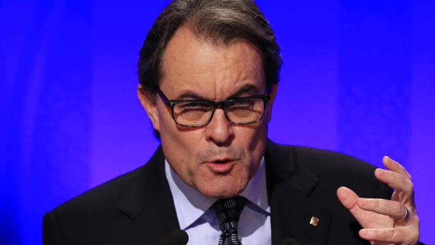 Artur Mas pide que Rajoy comparezca como testigo.