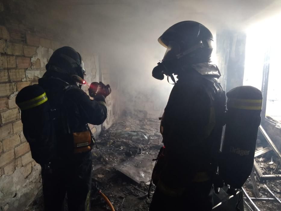 Así quedó el apartamento tras el incendio