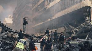 "La pasividad de la sociedad da alas a los dirigentes de la guerra"