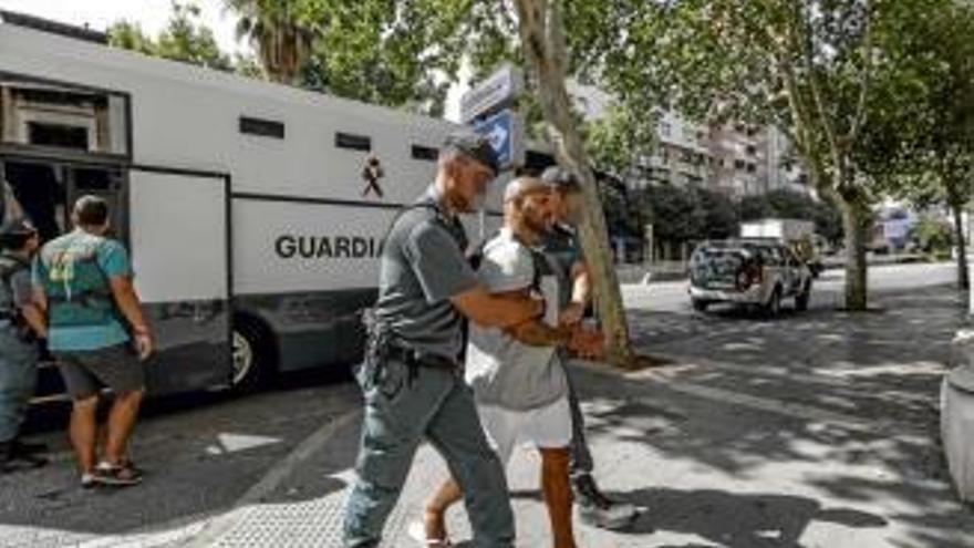 Handel mit Anabolika: Guardia Civil zerschlägt Netzwerk auf Mallorca