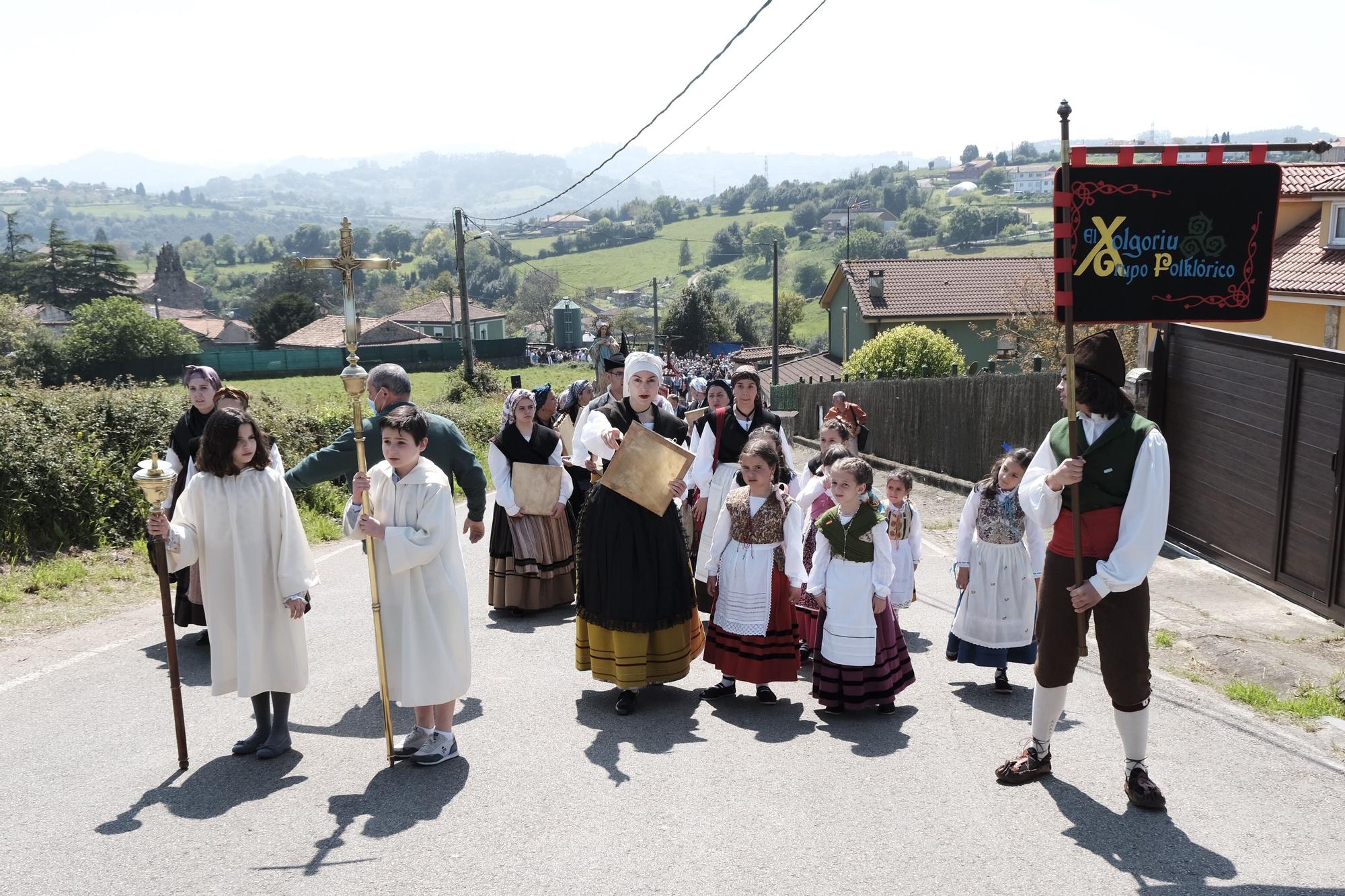 En imágenes: La procesión del Cristo de Cenero