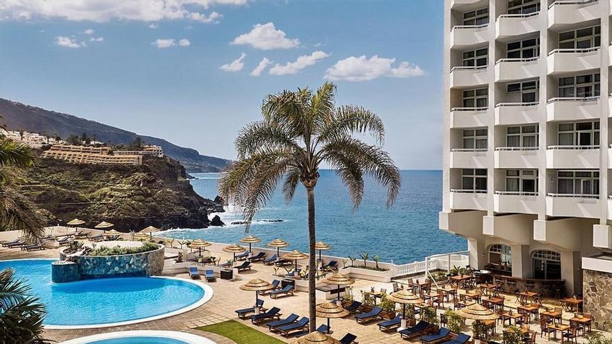 Reabre el emblemático complejo hotelero de Puerto de la Cruz tras una inversión millonaria