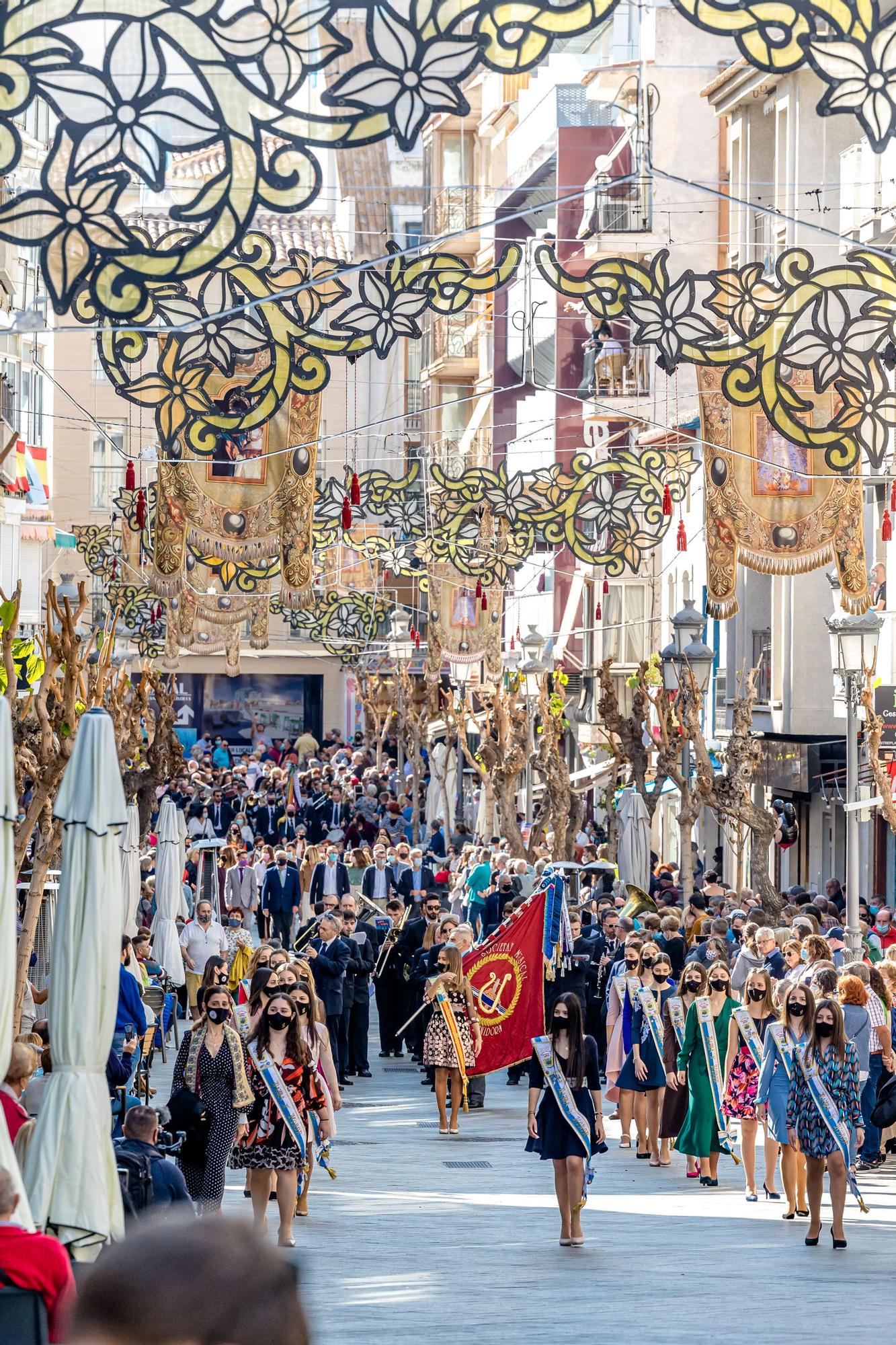 Música y pólvora dan inicio a las Fiestas Mayores Patronales de Benidorm