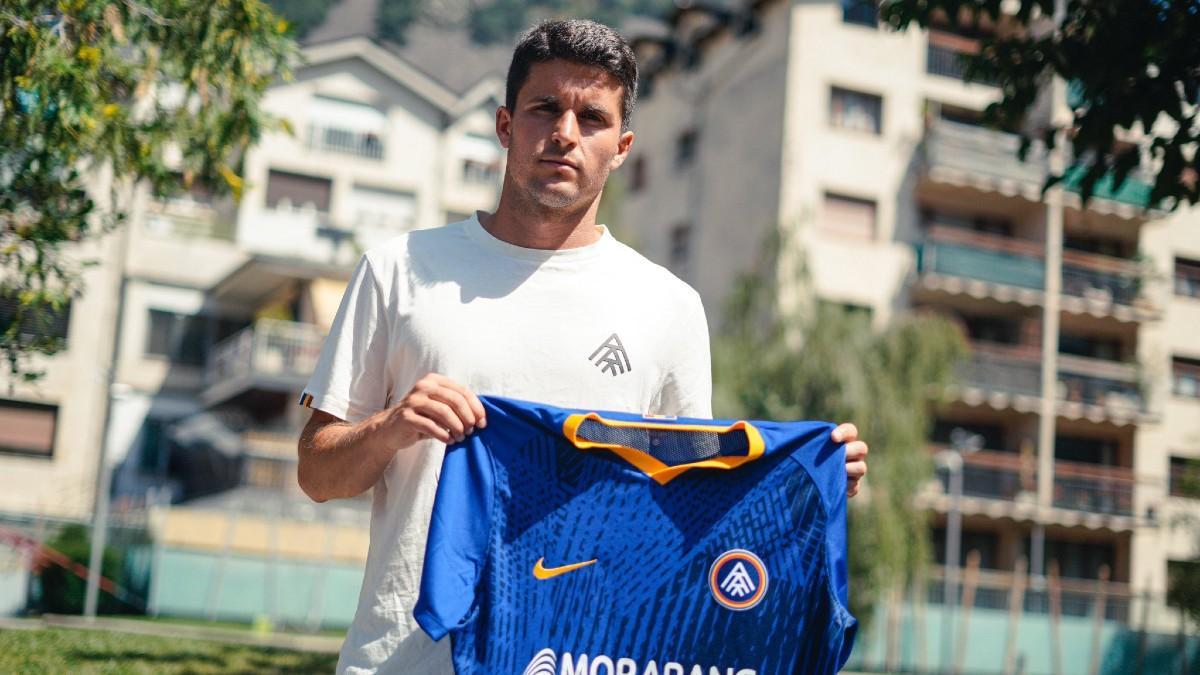 Álvaro Peña, presentado en los tricolores