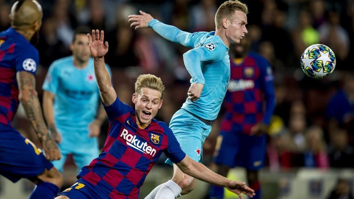 rpaniagua50758242 barcelona   05 11 2019   deportes     de jong se deja caer e200724204224