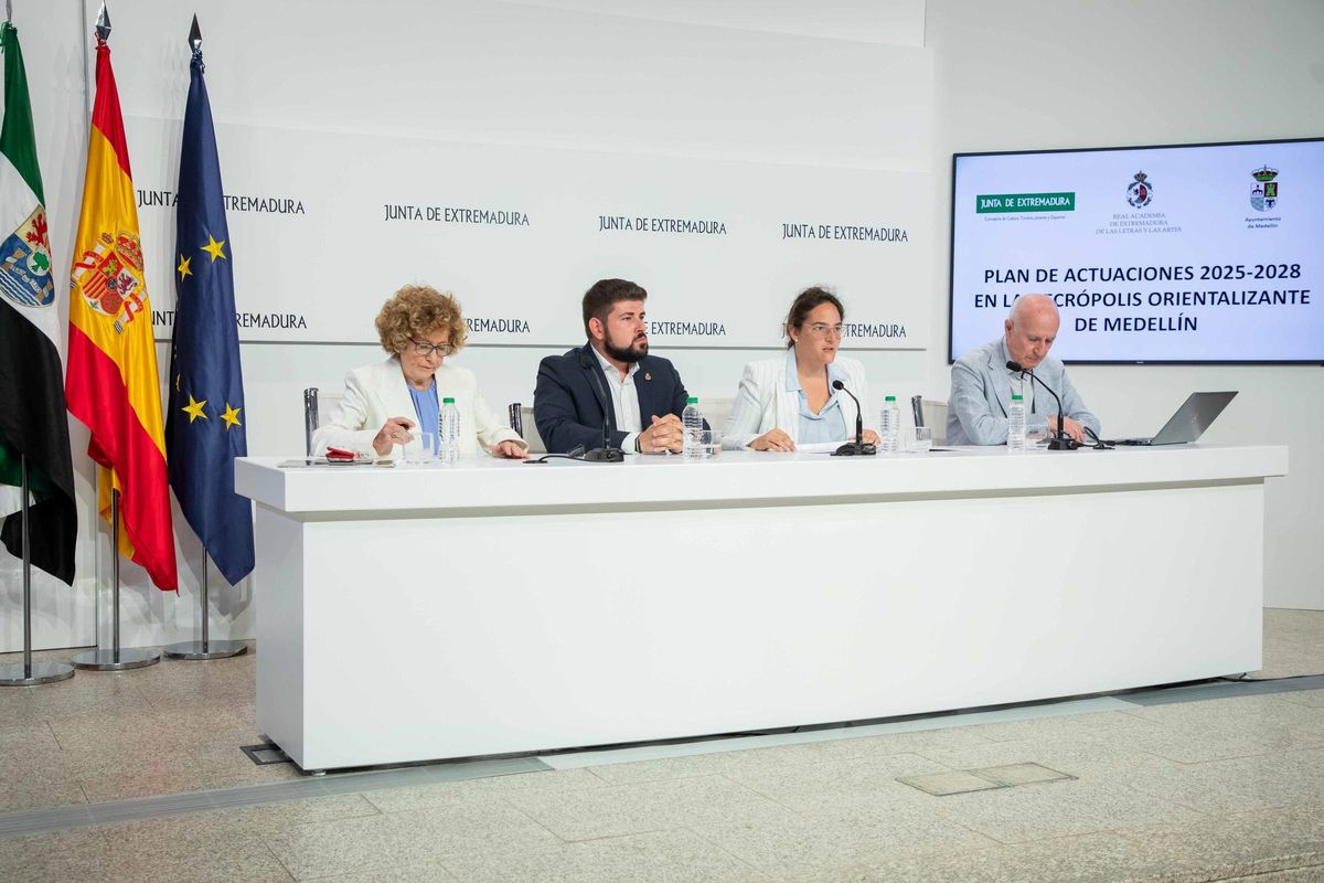 Presentación de las actuaciones en la Necrópolis de Medellín