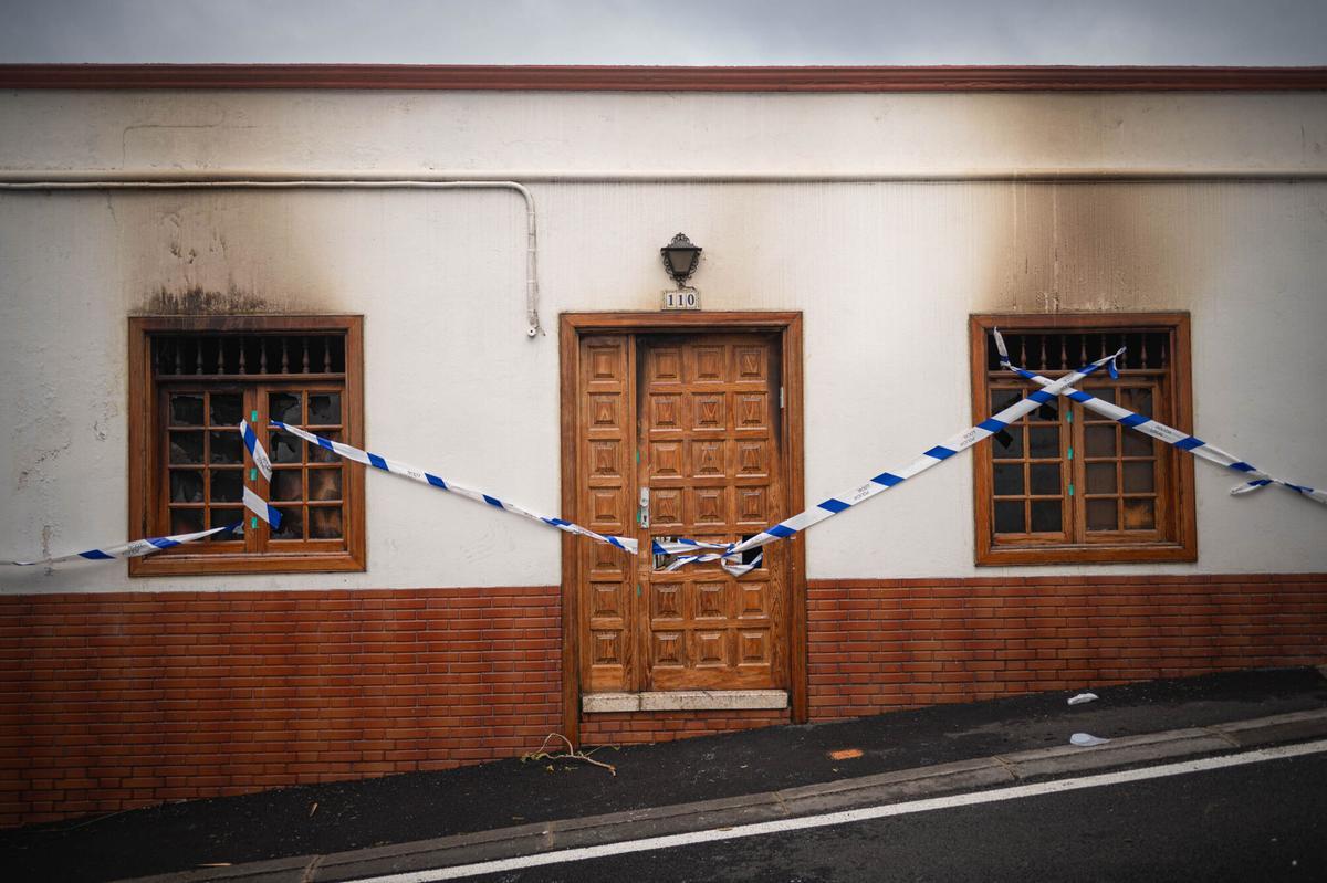 Dos personas mueren en el incendio de una vivienda en La Matanza (Tenerife)