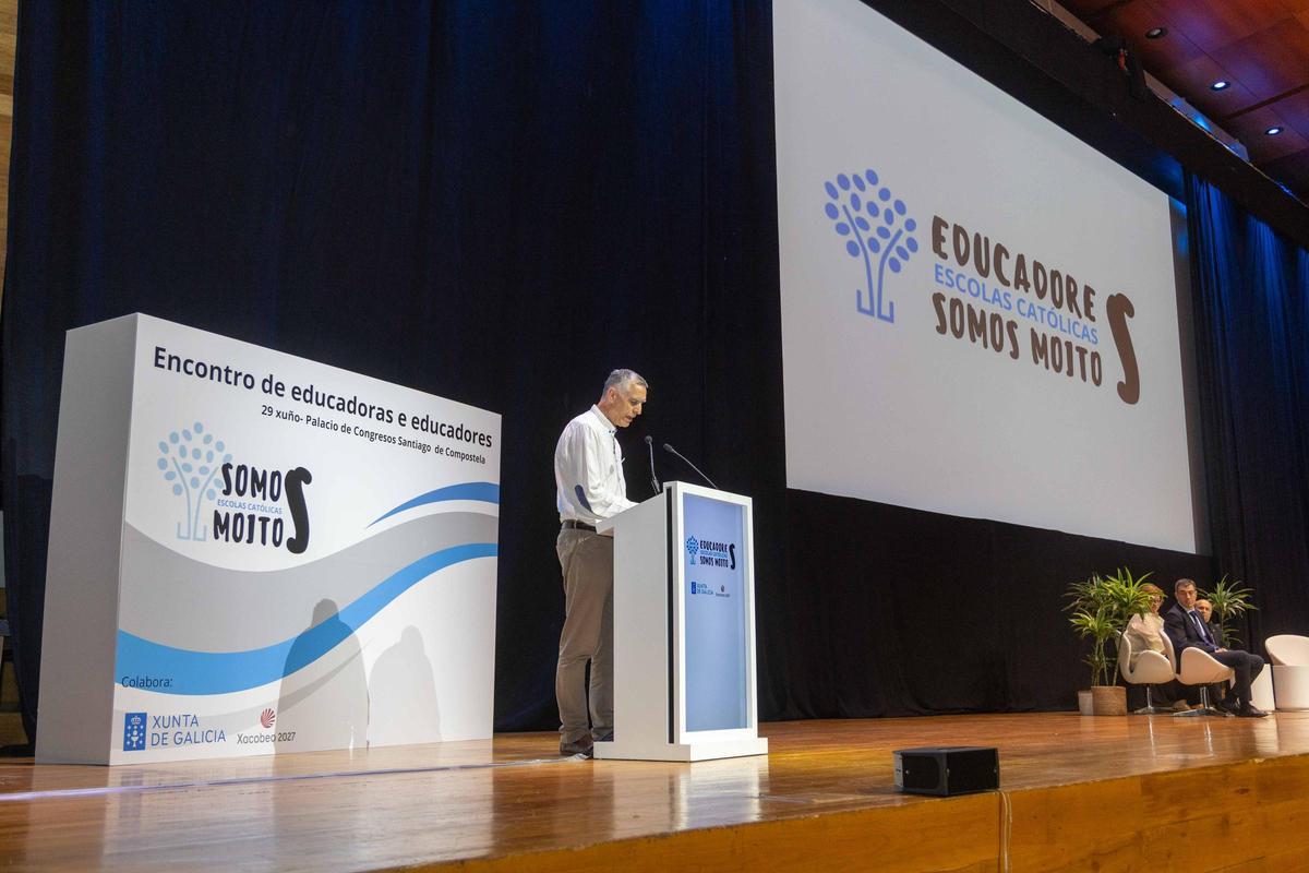 Encontro de educadores e educadoras no palacio de congresos: Encontro de educadores e educadoras no palacio de congresos: