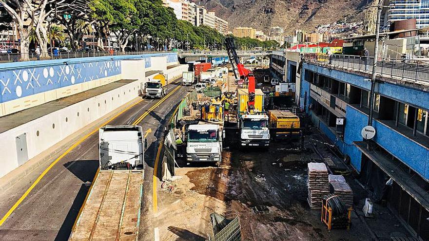 Zona donde irá la plataforma y visual de la cubierta. | | MARÍA PISACA