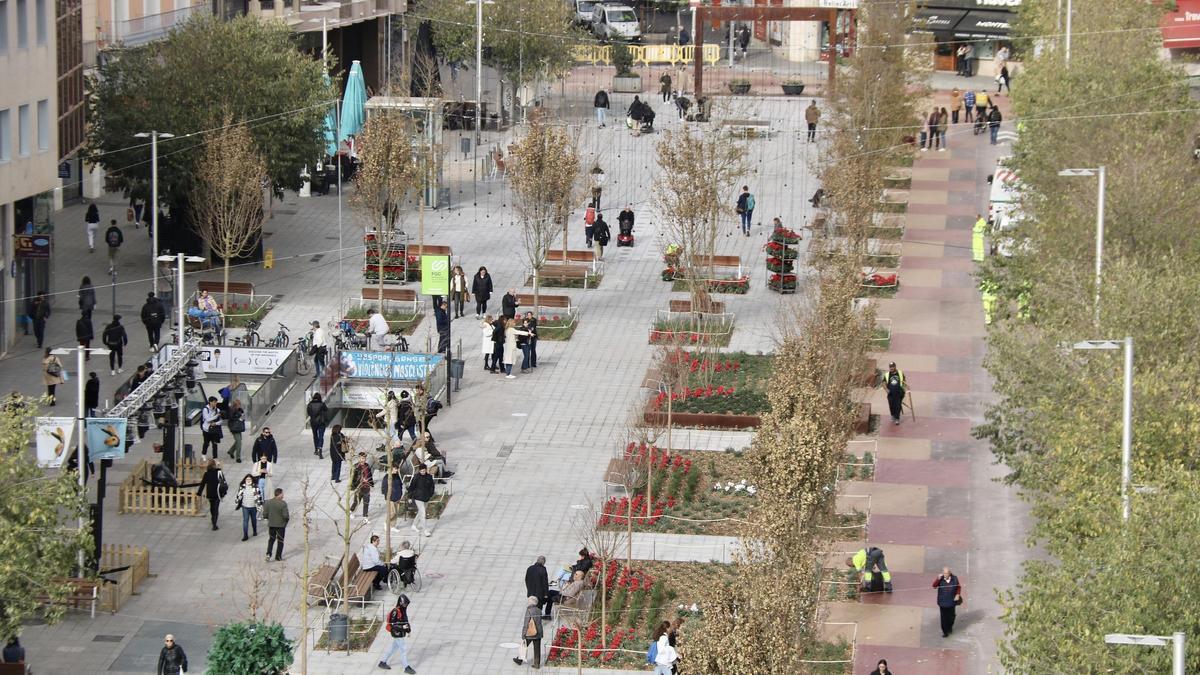 Paseo de la plaza Major de Sabadell