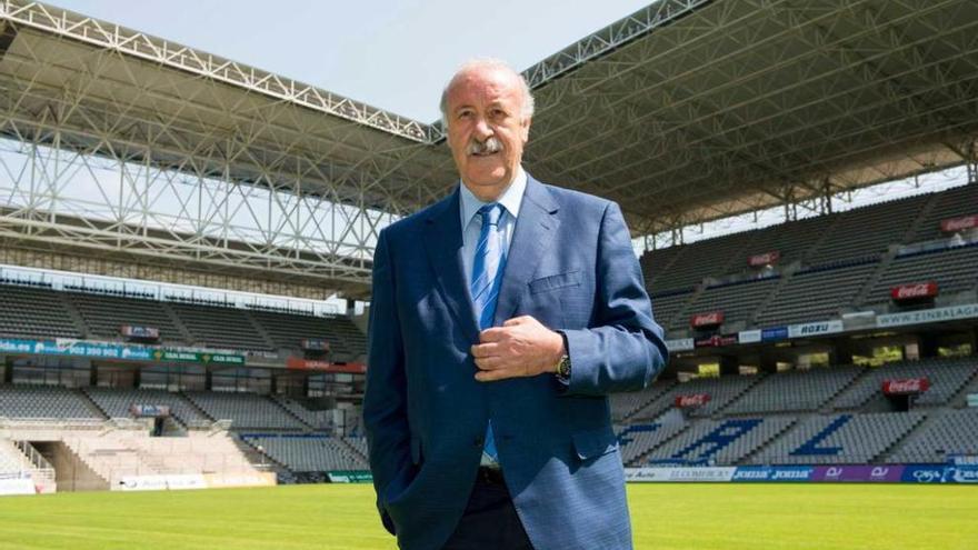 Vicente del Bosque, en el Carlos Tartiere.