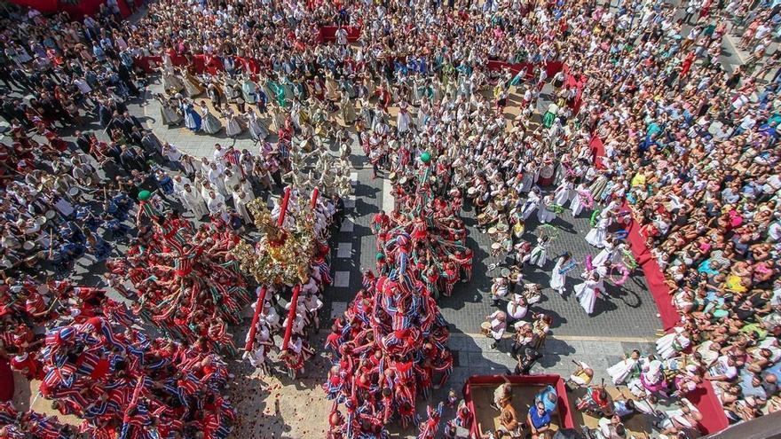 Más de 2.000 personas exhiben desde hoy el patrimonio cultural de Algemesí con 15 horas de desfiles procesionales