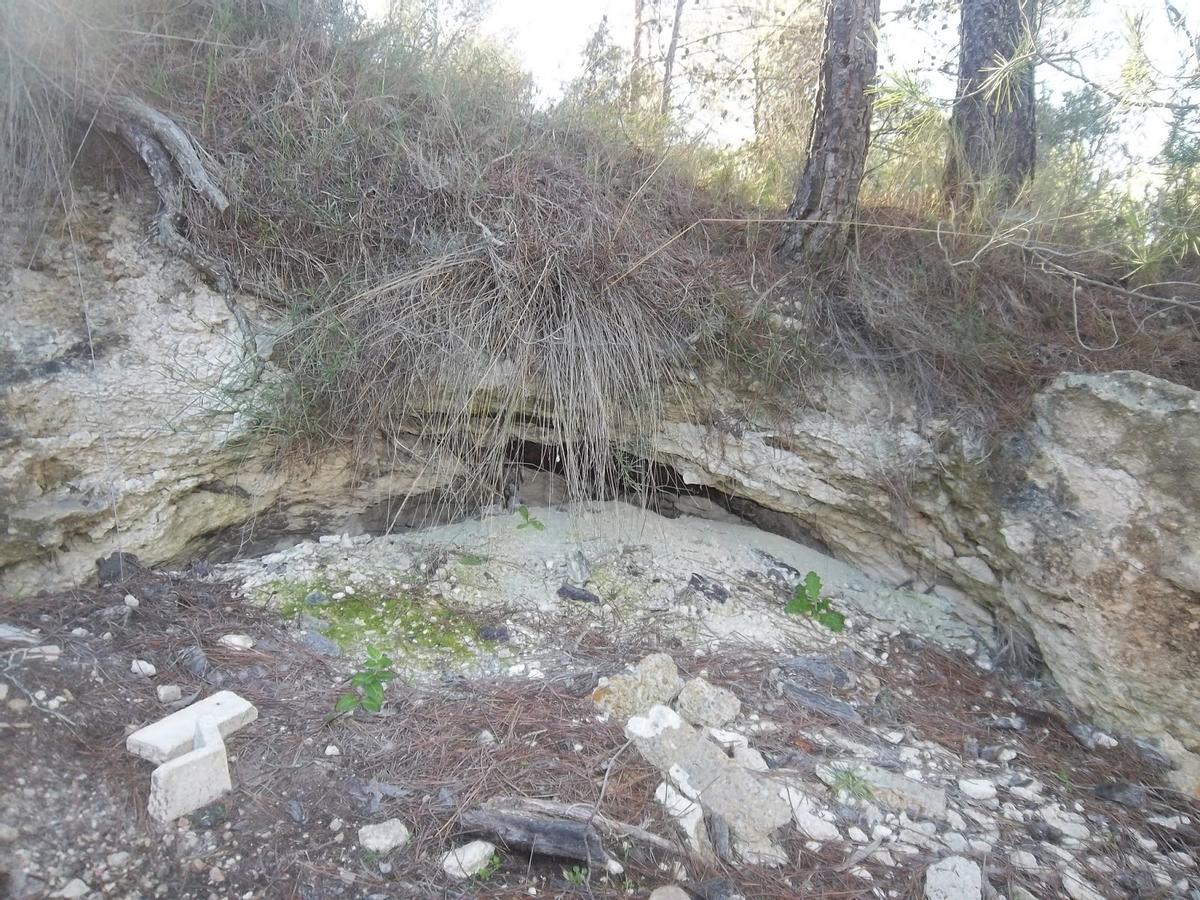Imagen de la cavidad de donde se obtenía la terreta.