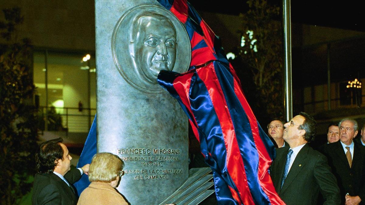 Gaspart inaugurated a bust dedicated to Francesc Miró-Sans