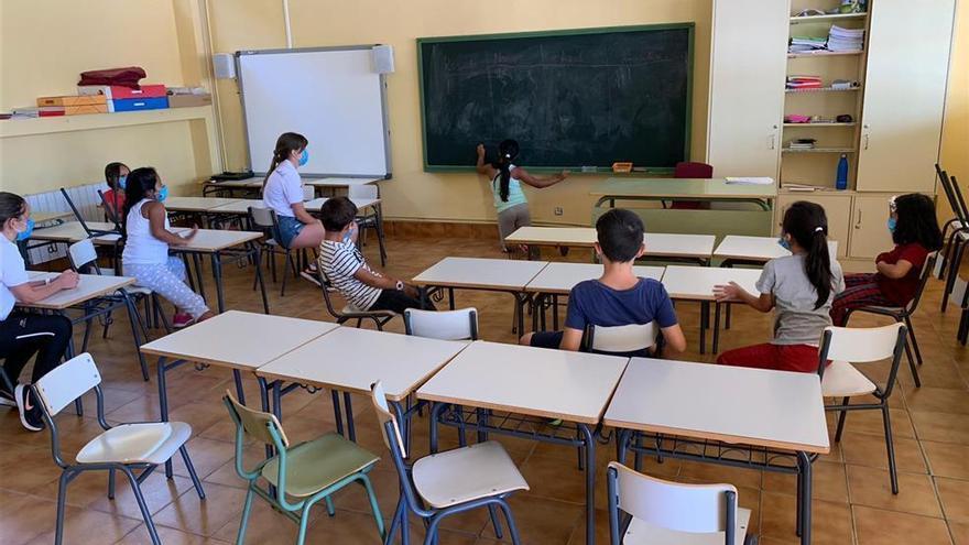 Los espacios educativos saludables solo cubren la mitad de sus plazas