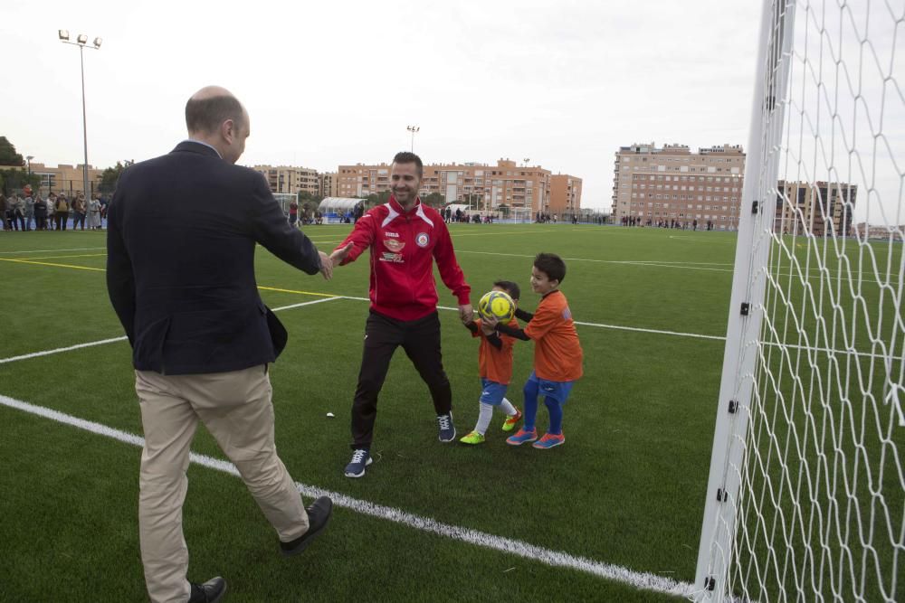 Inauguración del nuevo campo de fútbol del colegio Salesianos