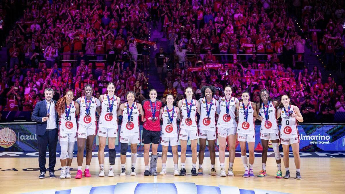 VÍDEO | El Casademont Zaragoza conquista el bronce en la Euroliga
