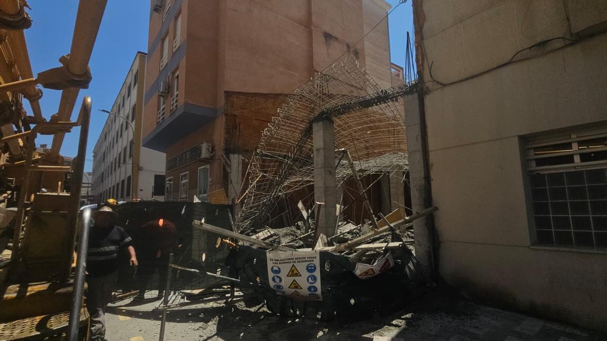Derrumbe en calle Peinado, en Málaga capital