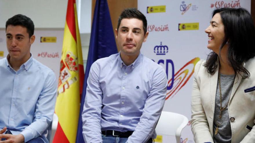 Torres y Mora, en su presentación con Movistar