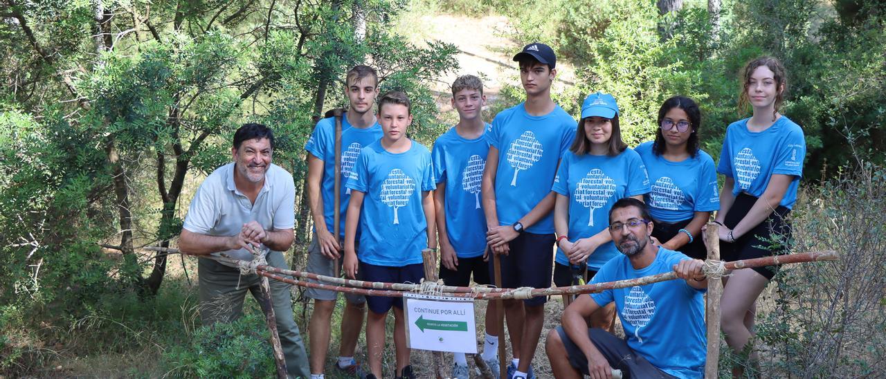 El voluntariado ambiental joven "Torrent Verd" encara su recta final -  Levante-EMV