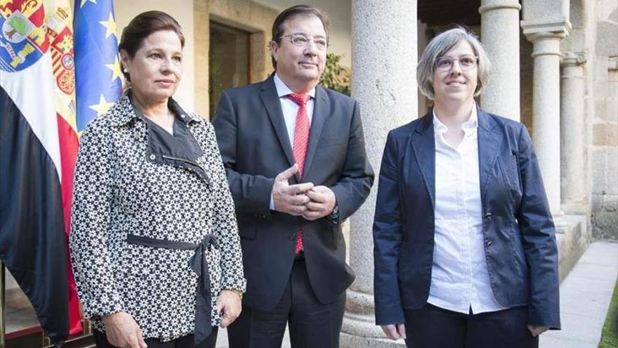 Blanco-Morales e Iglesias toman los cargos de vicepresidenta y consejera