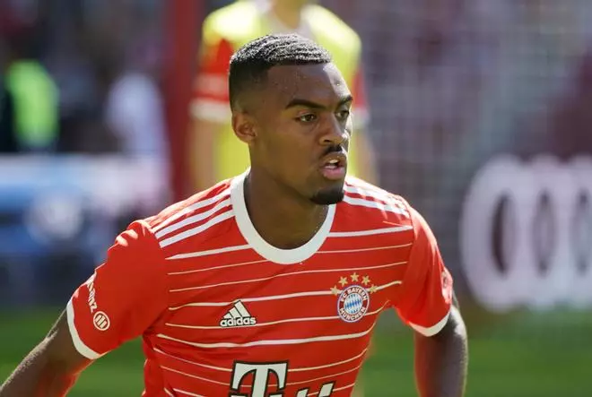 Las carpetas que queman en los despachos del Bayern