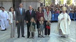 La família reial va a la Missa de Pasqua a la catedral de Palma.