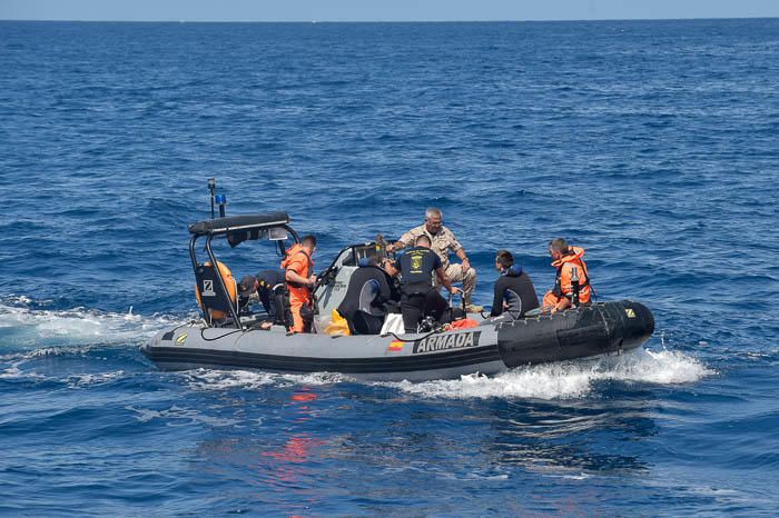 Tropas de la Armada Española realizan un ...