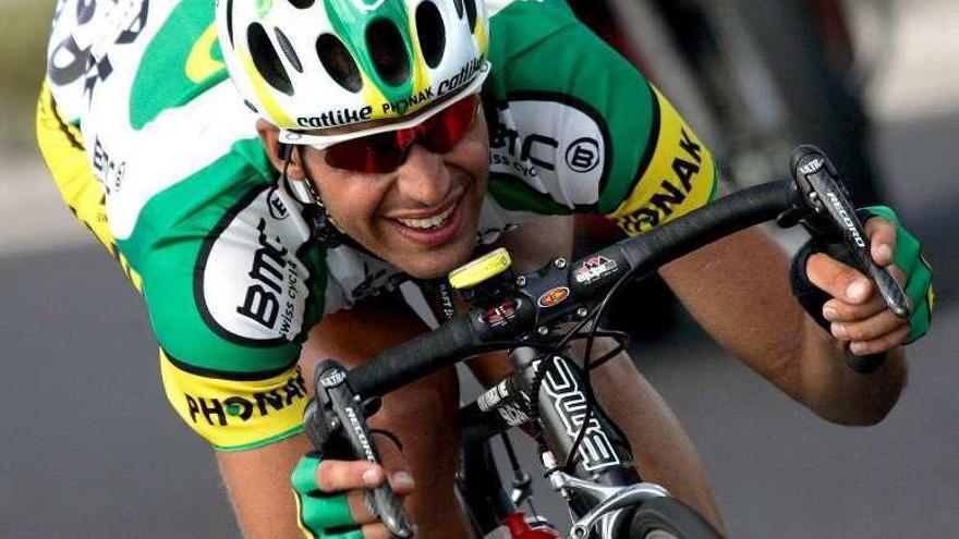 Pereiro, durante una escapada en el Tour de 2005. // Efe