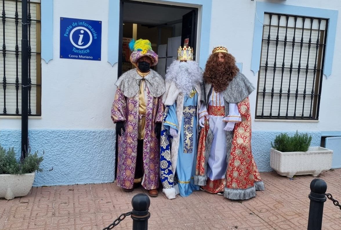 Los Reyes Magos visitan las barriadas periféricas de Córdoba