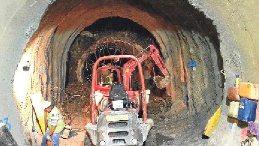 Imagen del estado en el que se encuentra en estos momentos el túnel de Ulea.