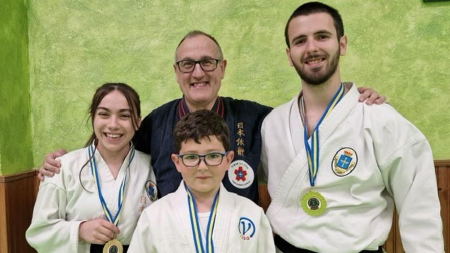 El Oviedo Sport triunfa en el campeonato de Asturias