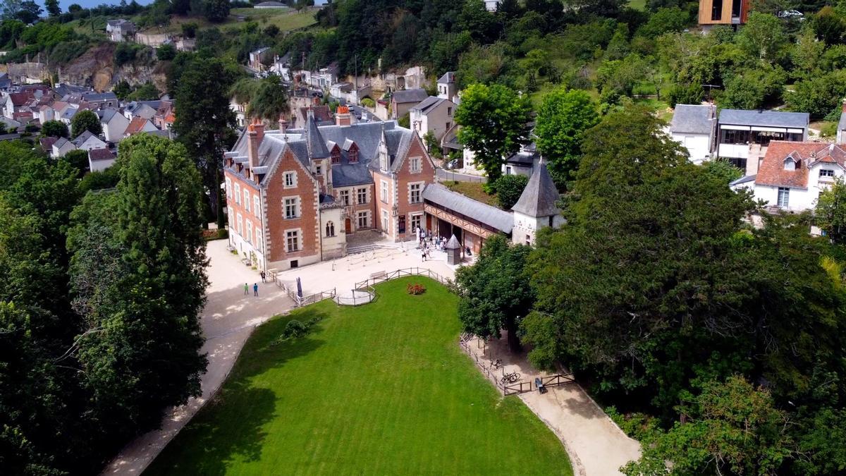 En el castillo de Clos Lucé hay una exposición de reproducciones de inventos de Leonardo Da Vinci