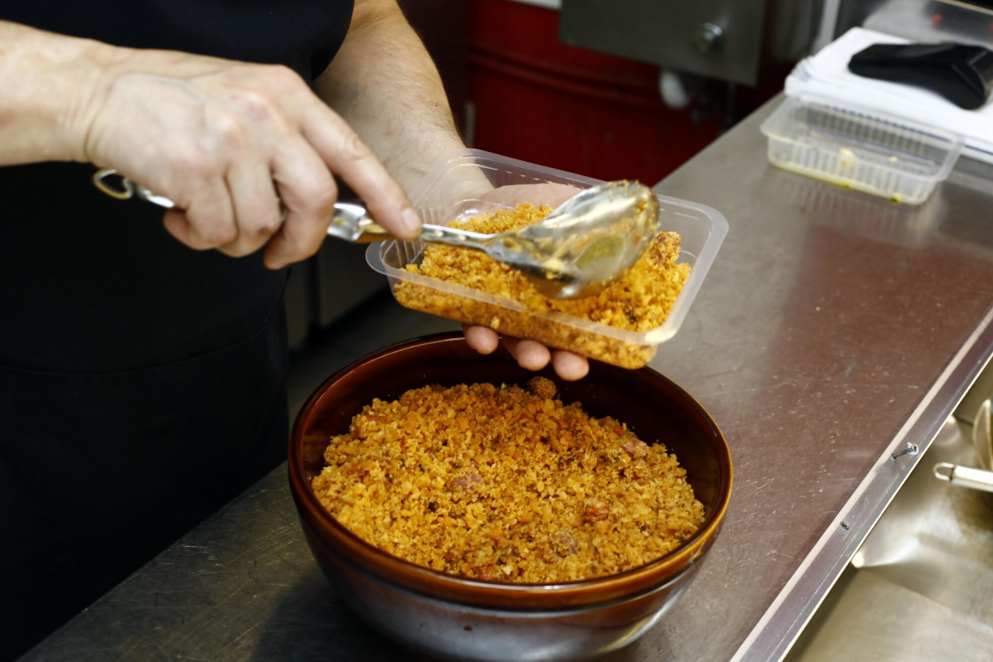 restaurante aqui como en casa de la calle felix latassa, comida preparada para llevar