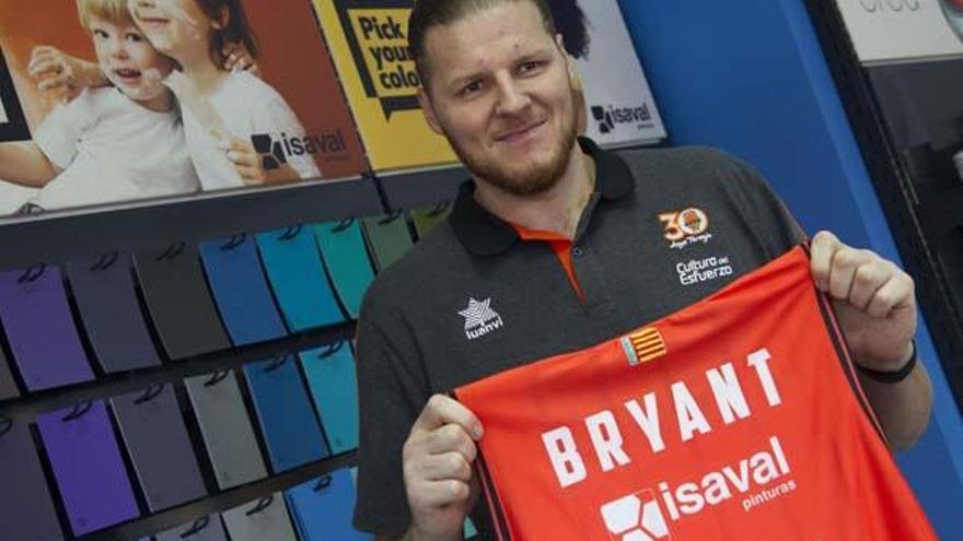 El Valencia Basket rescinde el contrato al pívot John Bryant