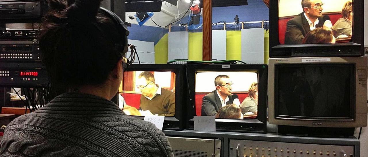 Control de emisiones de la televisión municipal de Sueca. | LEVANTE-EMV