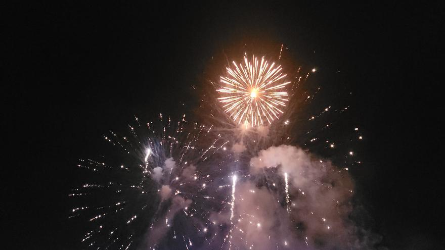 Espectaculares, así han sido los fuegos de las fiestas de San Mateo en Oviedo