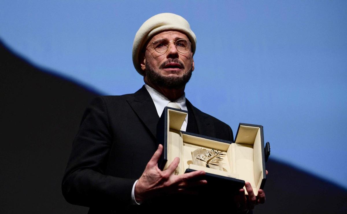 Travolta rep per sorpresa una Palma d’Or d’Honor