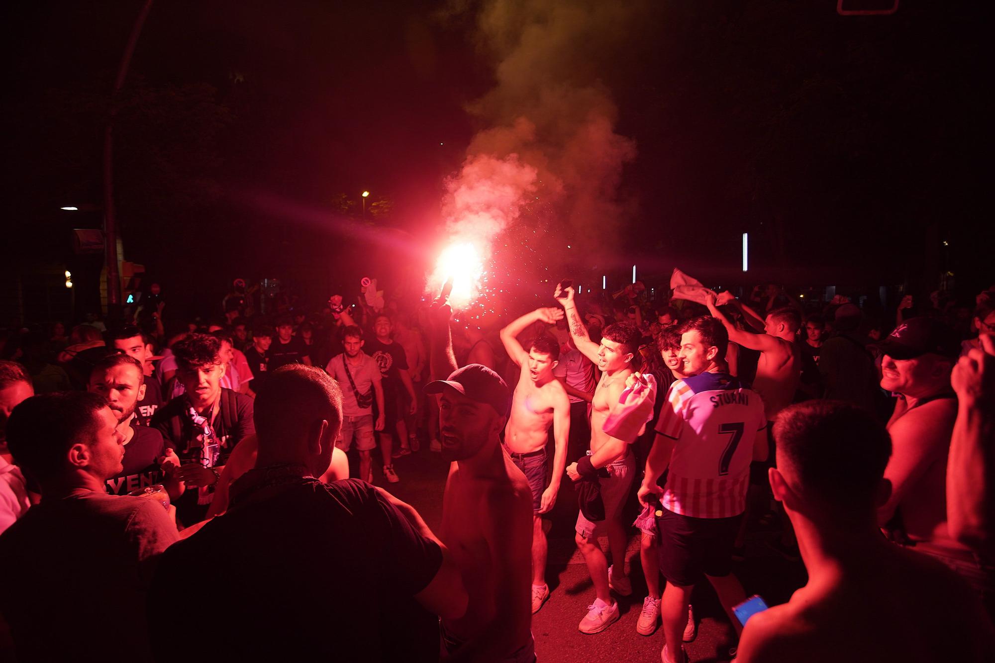 La ciutat surt al carrer a celebrar l'ascens del Girona a Primera