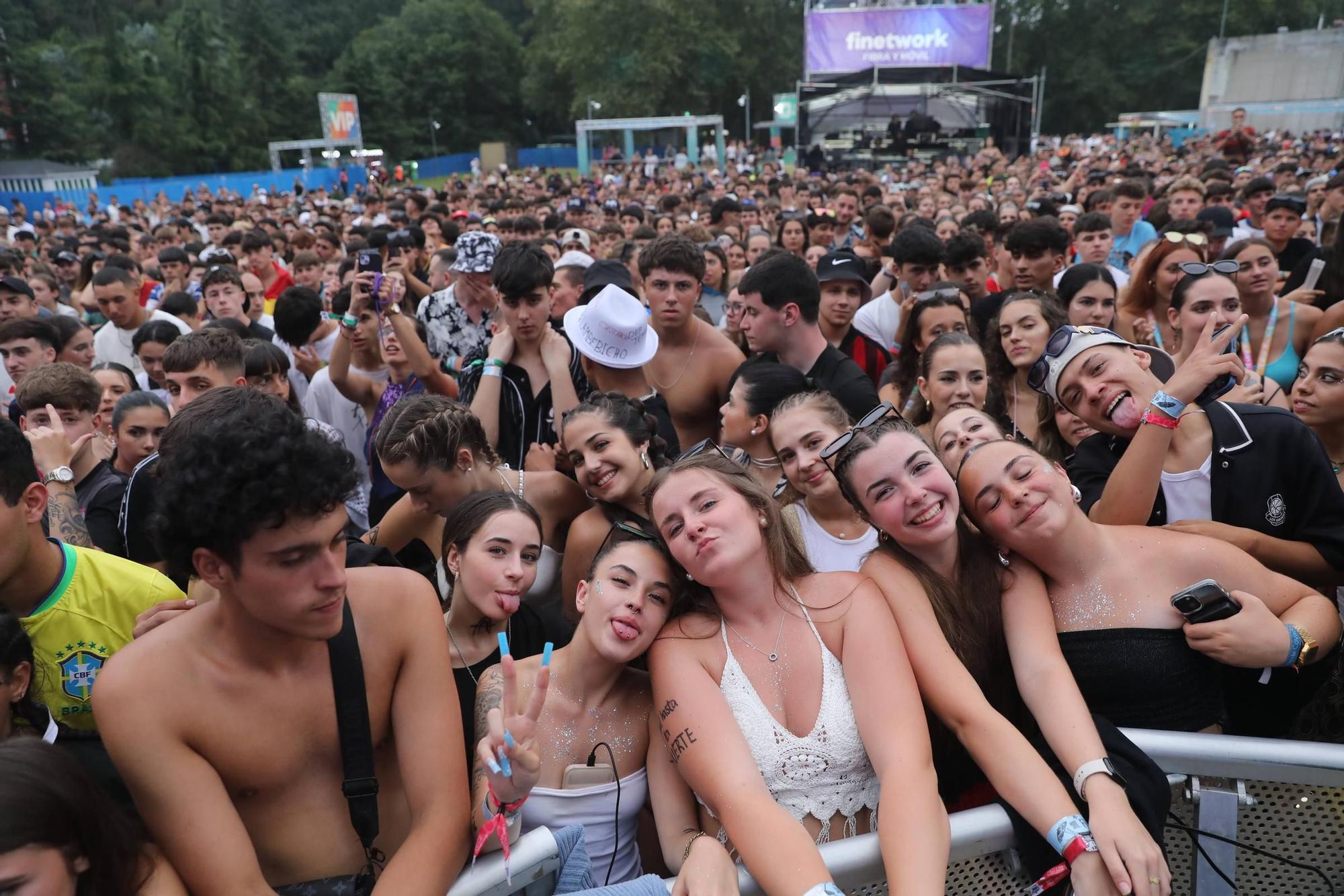En imagenes | Segunga jornada del Reggaeton Beach de Avilés