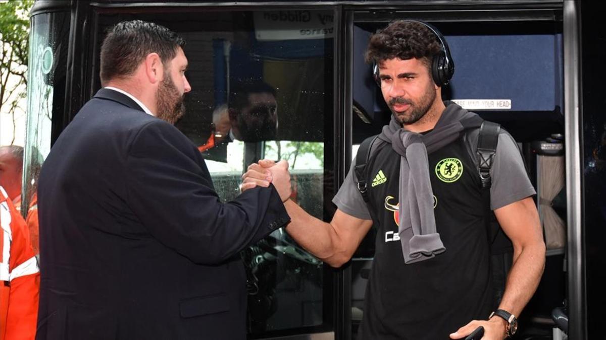 Diego Costa empieza a despedirse de la gente del Chelsea