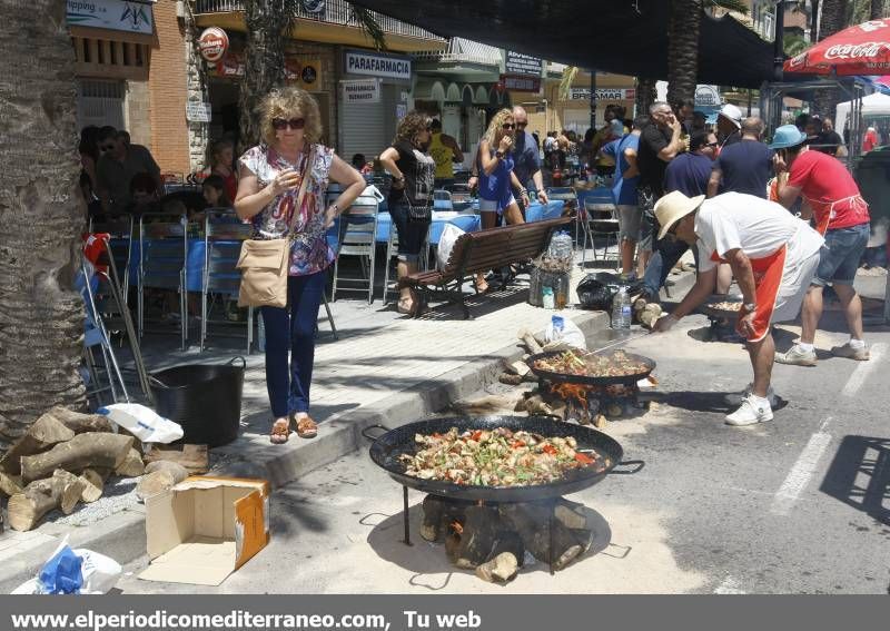 GALERÍA DE FOTOS - Día de las paellas en El Grao