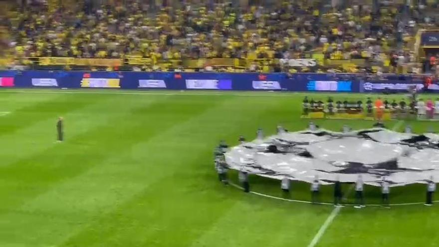 Video: So klingt die Champions-Hymne vor dem Borussia Dortmund-Villarreal