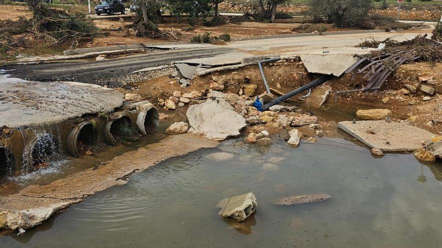 Montserrat presenta roturas kilométricas en su red de agua por la DANA