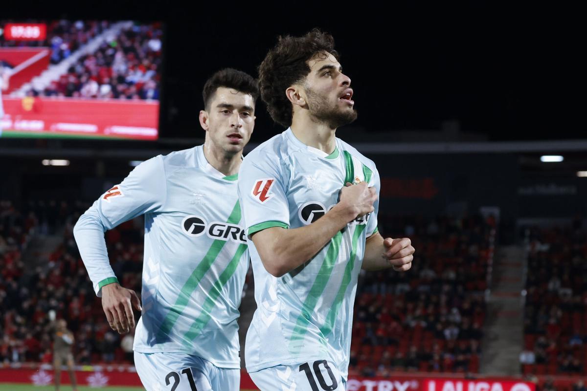 Abde celebra el primer gol del Betis ante el Mallorca en Son Moix en la jornada 24 de LaLiga