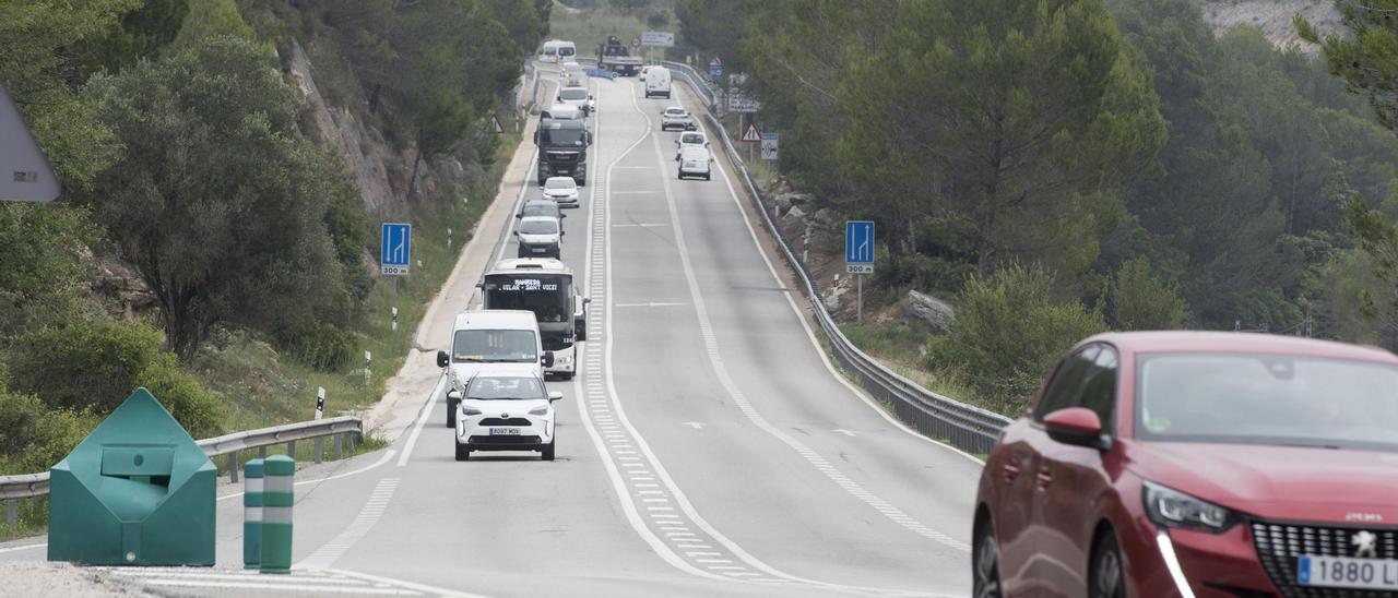 Tram de la C-55 a Castellbell on es construità un nou carril d'avançament