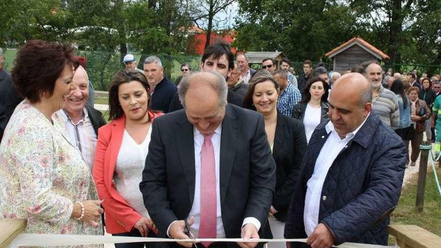 José García Liñares inaugura el botánico en el mes de junio de 2015.